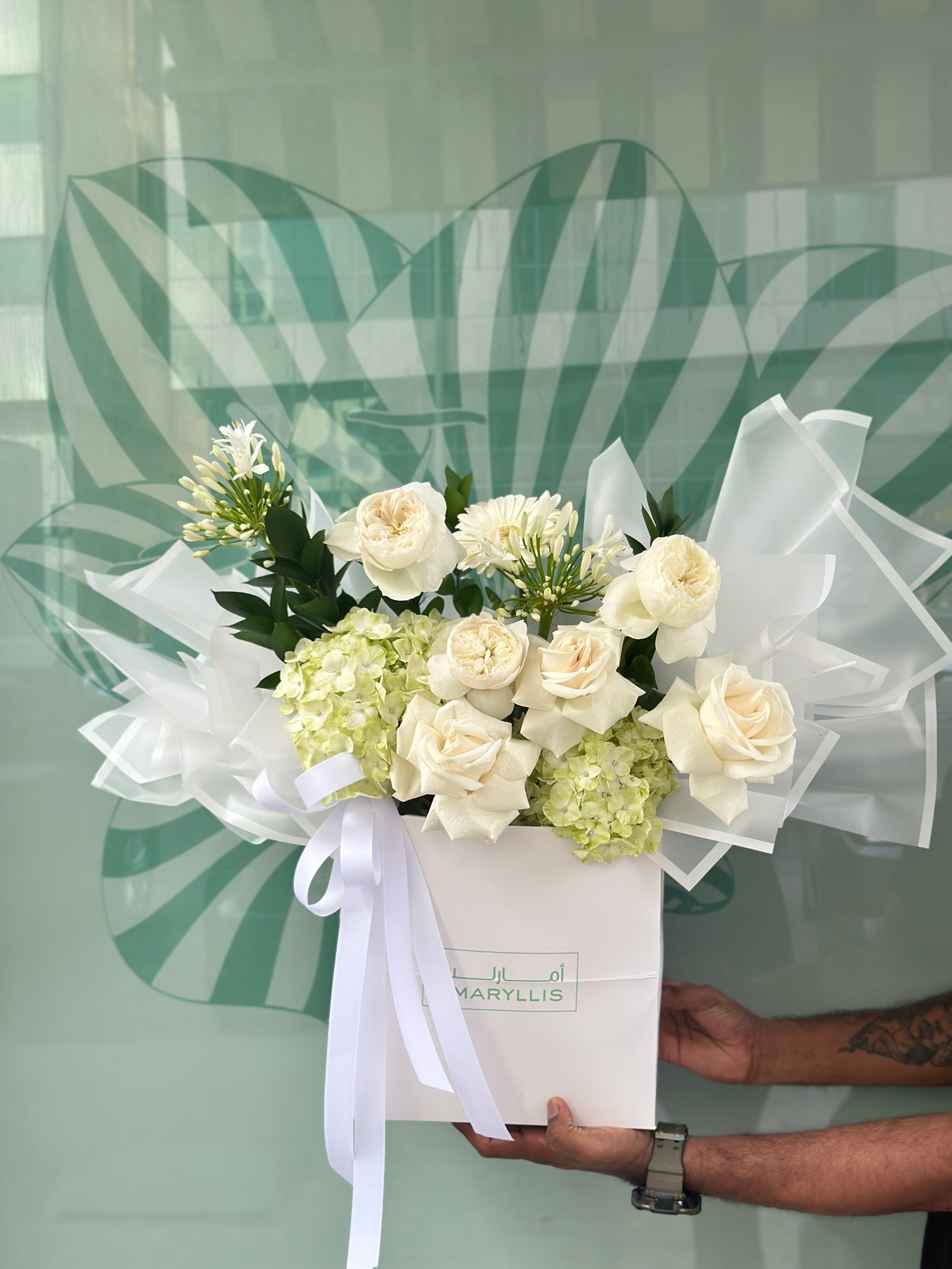 Velvet petals Main image