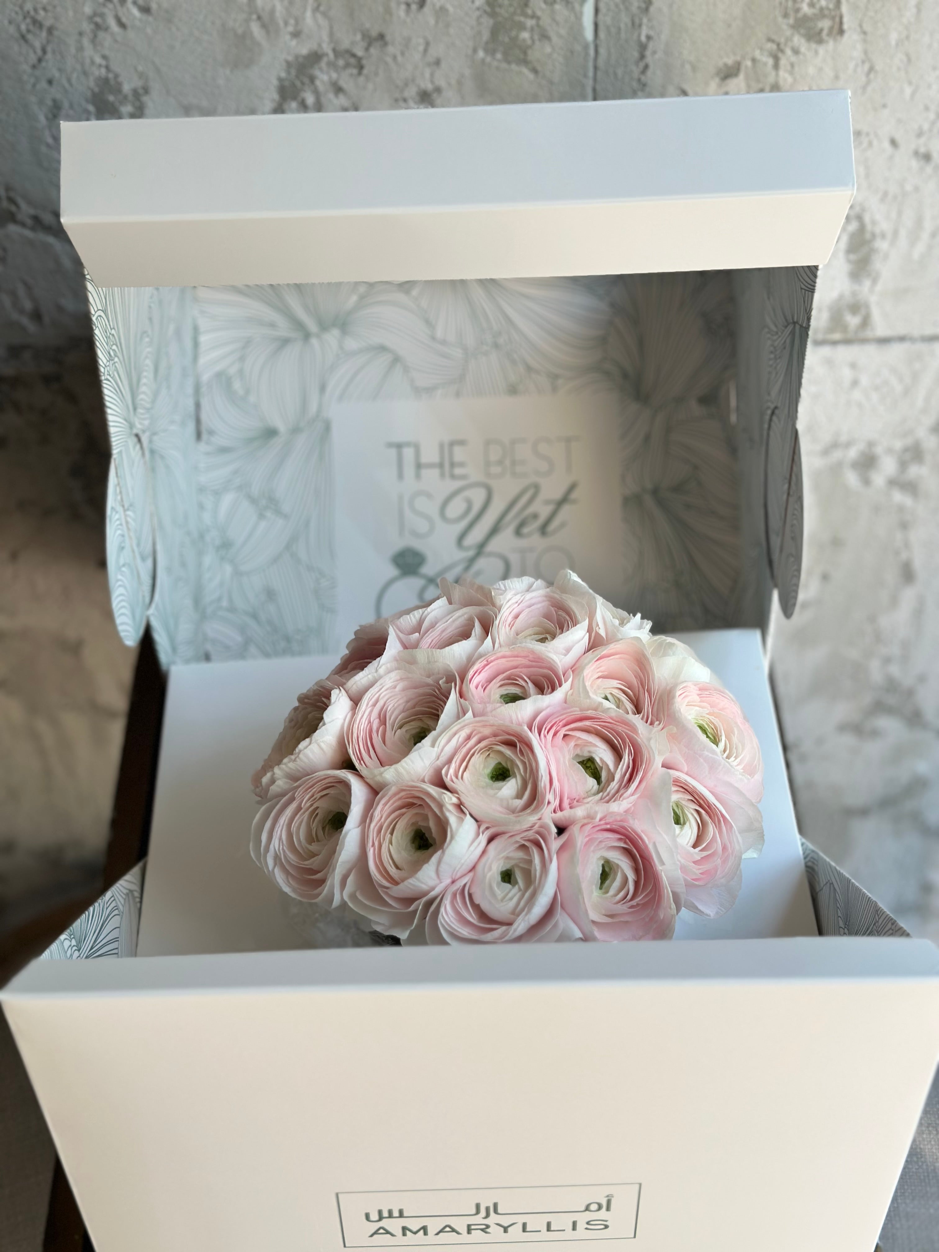 Renanculos clony bridal